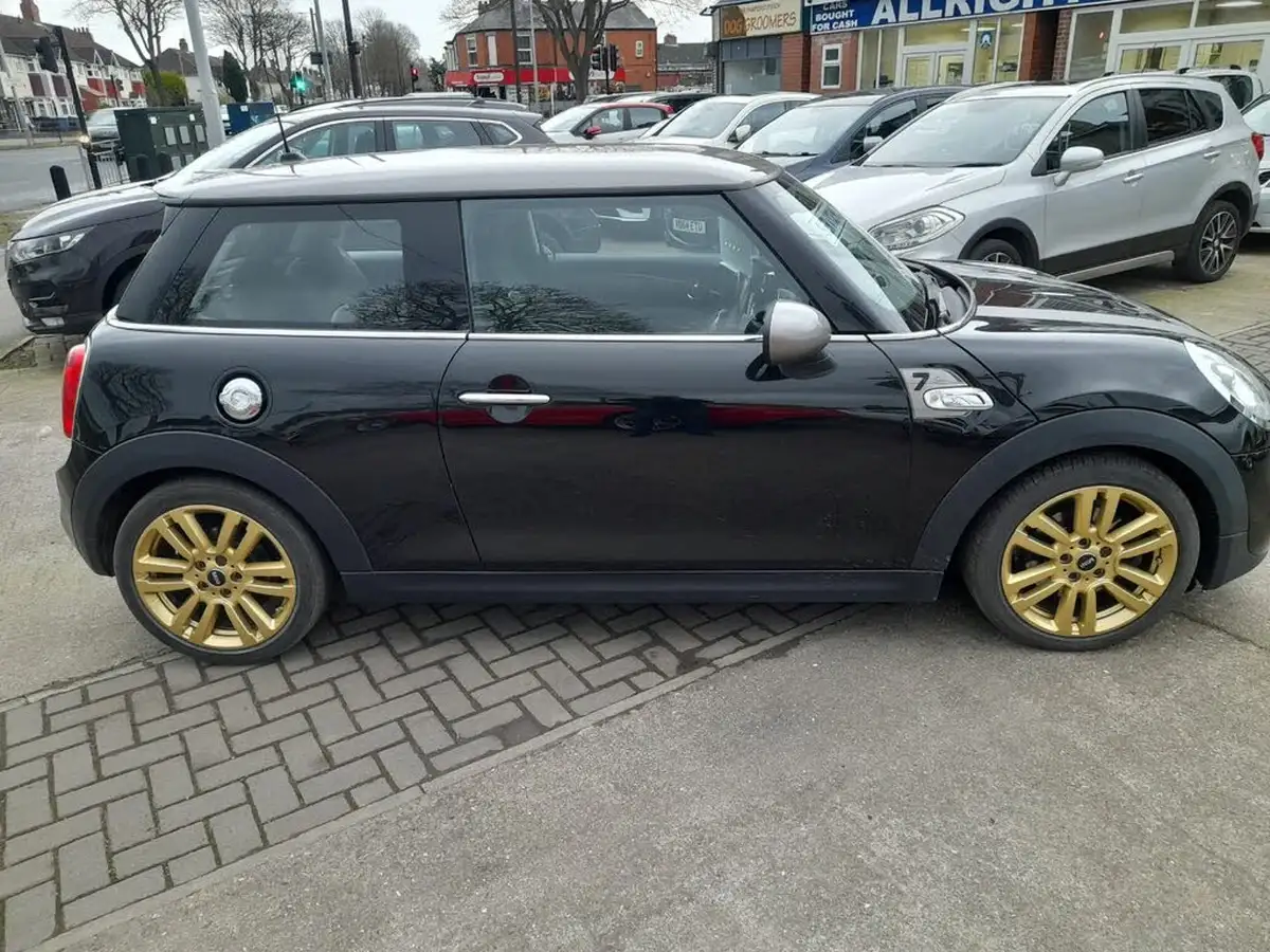 2017-mini-cooper-20-cooper-s-seven-ss-3d-big-1