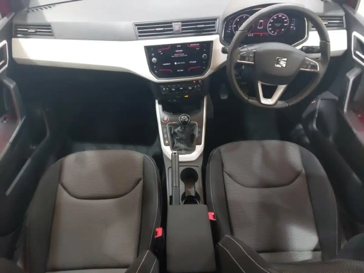 2018-seat-arona-16tdi-xcellence-lux-115ps-big-2
