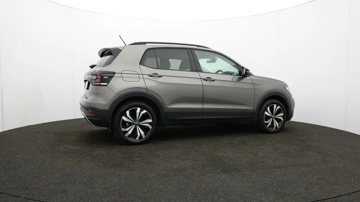 2021-volkswagen-t-cross-10-tsi-se-110ps-big-38