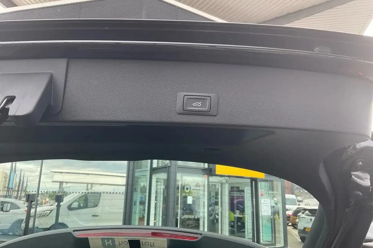 2019-audi-q2-15-35-tfsi-sport-cod-big-27