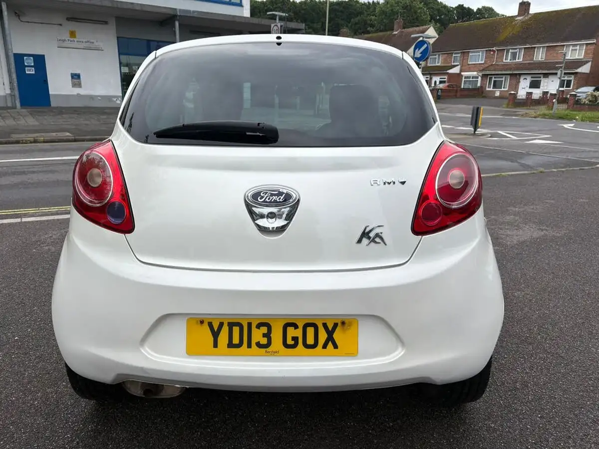 2013-ford-ka-12-titanium-big-6