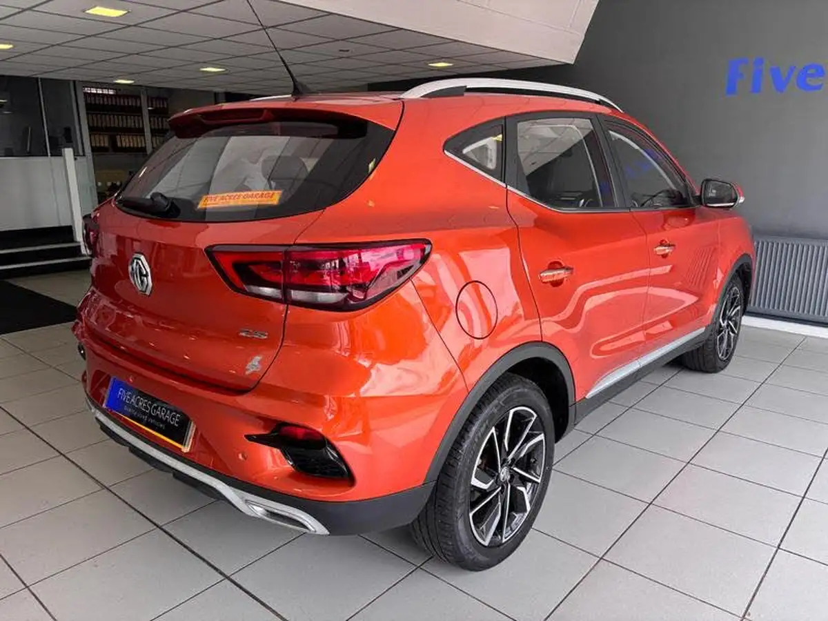 2021-mg-zs-suv-10t-gdi-exclusive-big-4