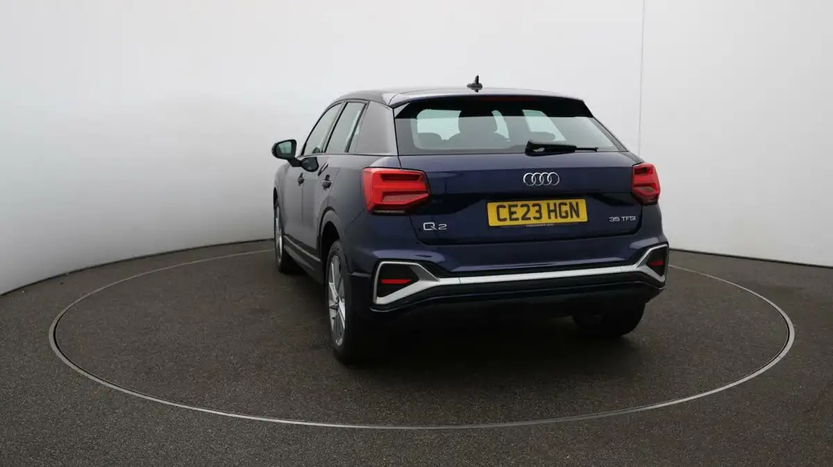 2023-audi-q2-15-35-tfsi-s-line-tronic-big-53