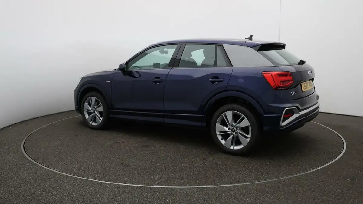 2023-audi-q2-15-35-tfsi-s-line-tronic-big-29