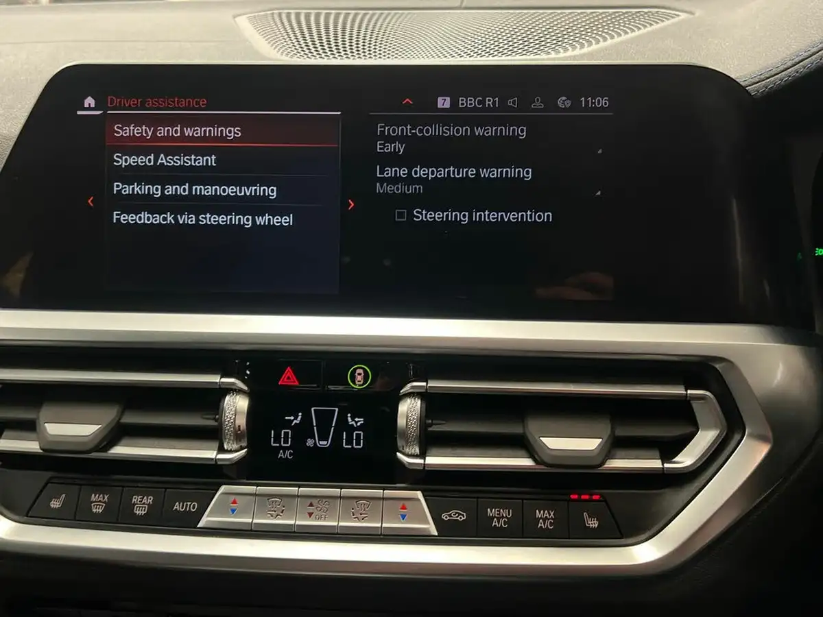 2022-bmw-3-series-20-330e-xdrive-m-sport-touring-5d-big-26