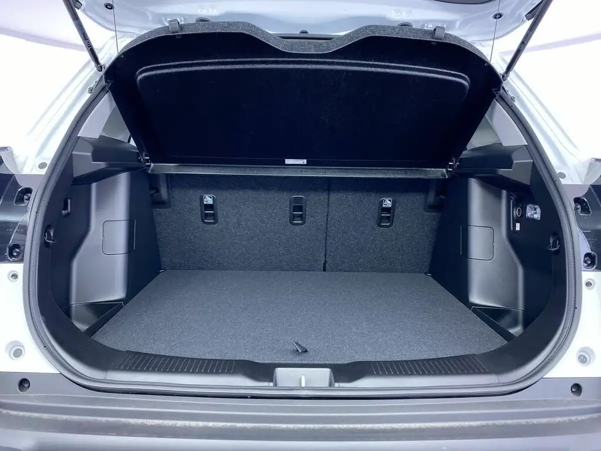 2024-suzuki-s-cross-14-boosterjet-ultra-allgrip-big-21