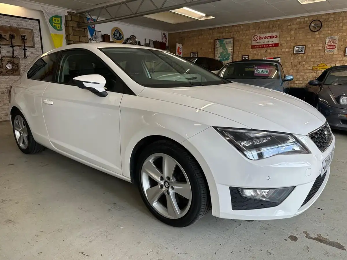 2015-seat-leon-20td-fr-tech-pack-184ps-sportcoupe-3d-dsg-big-17