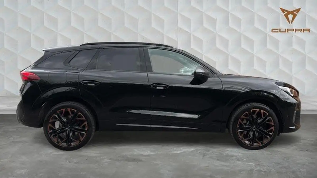 2025-cupra-terramar-15-e-hybrid-vz-first-edition-big-3