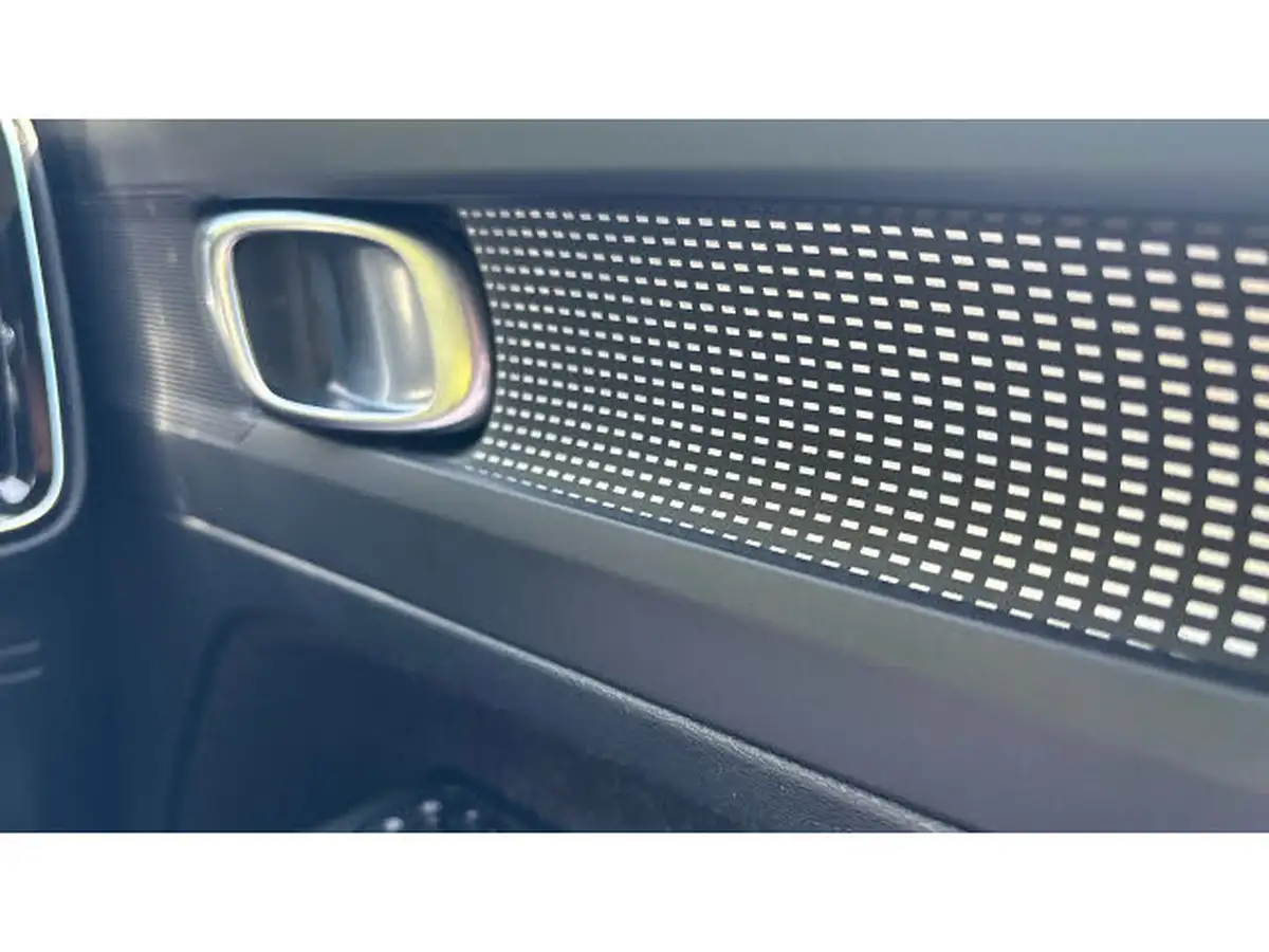 2020-volvo-xc40-20td-d3-r-design-geartronic-big-25