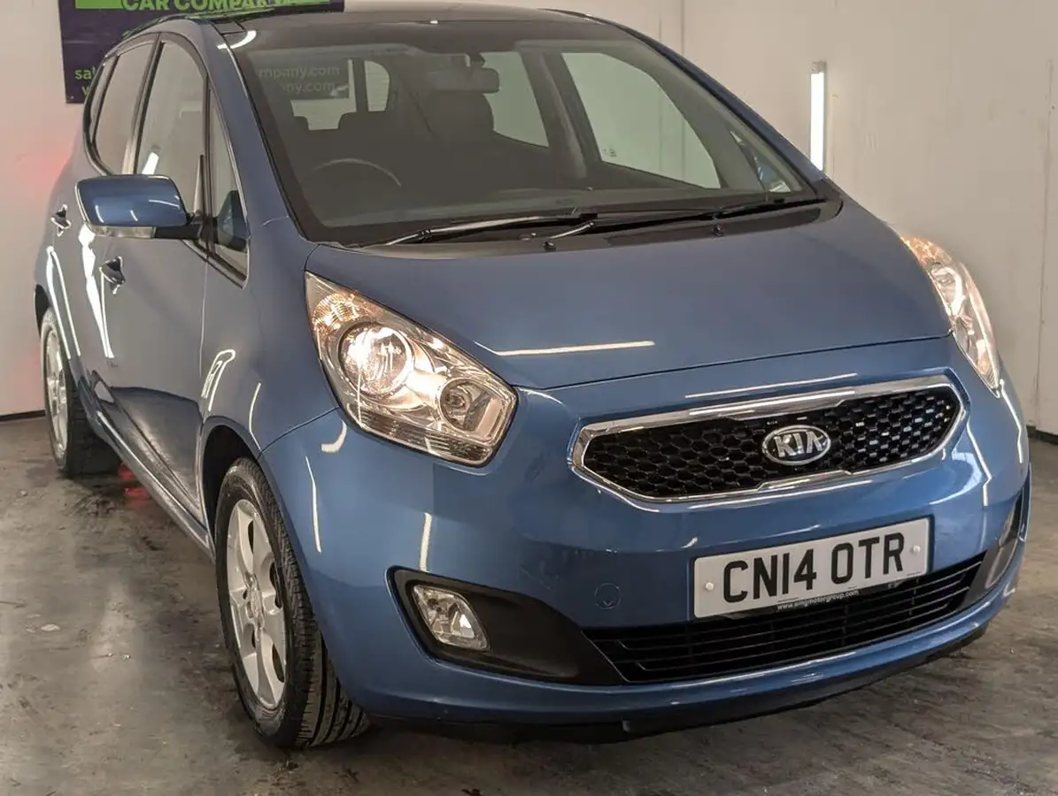 2014-kia-venga-16td-3-sat-nav-big-6