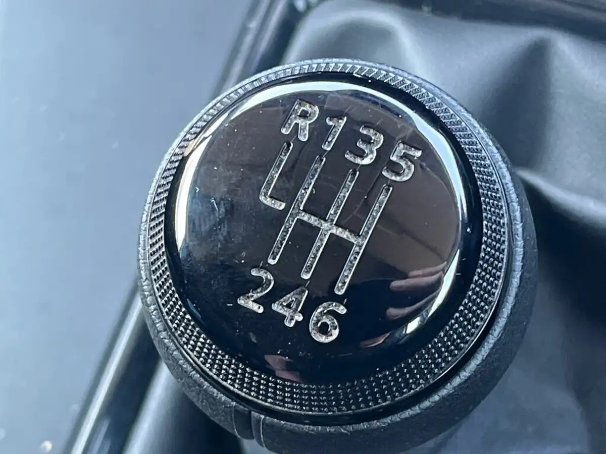2023-renault-kangoo-13-tce-ml19-100-start-big-21
