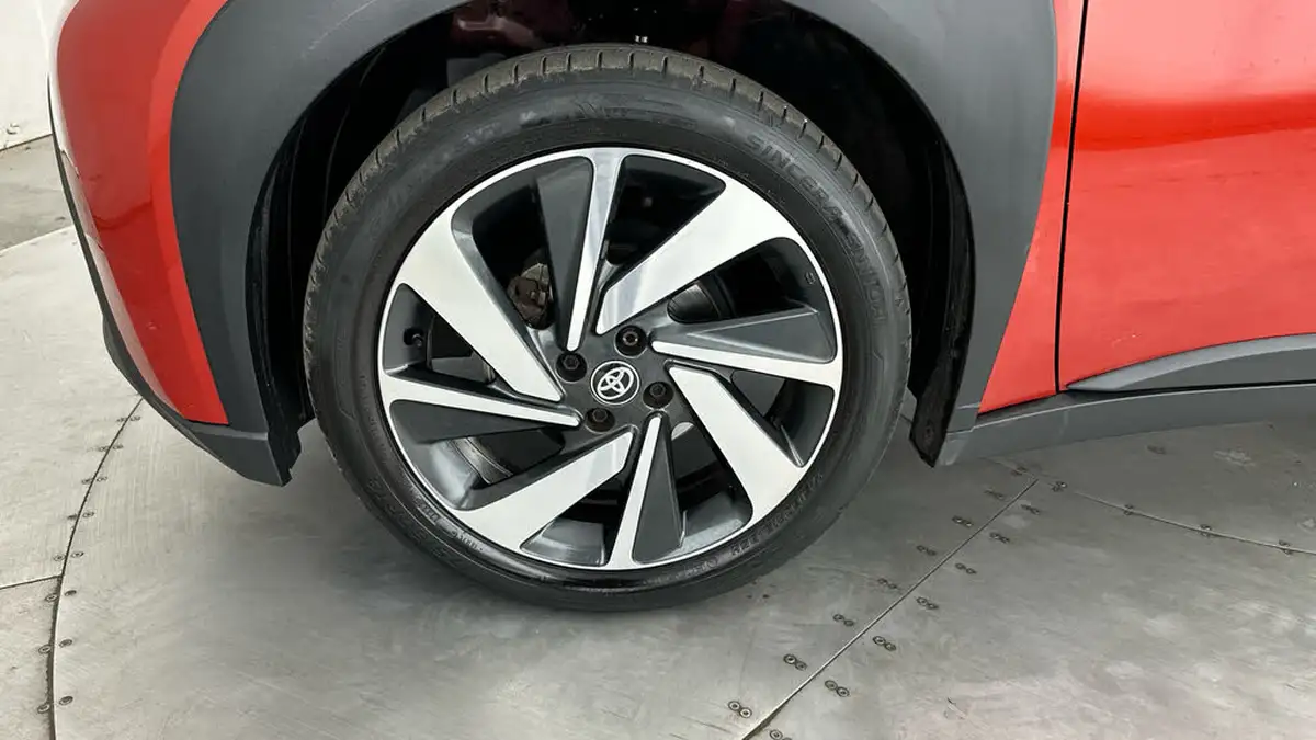 2022-toyota-aygo-x-10-vvt-i-edge-big-16