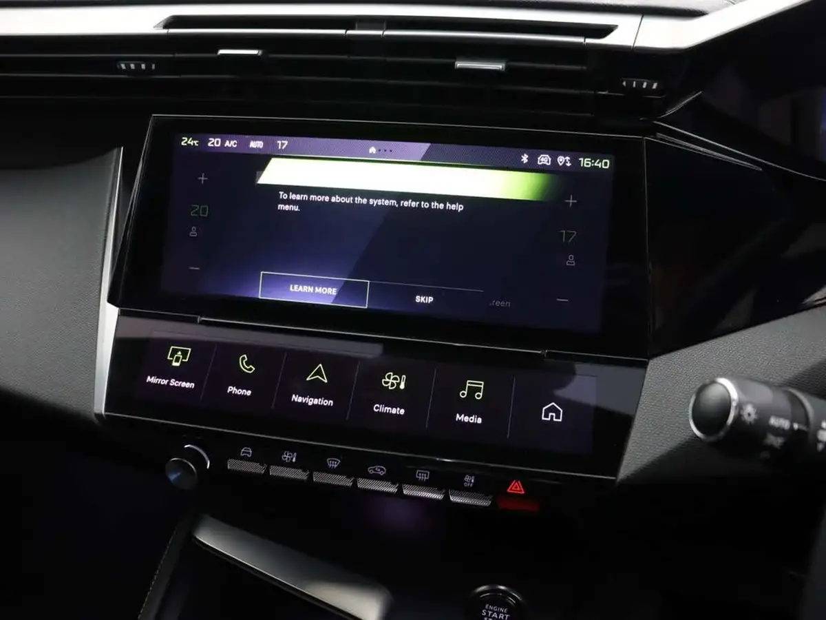 2022-peugeot-308-sw-12-puretech-gt-premium-station-wagon-big-27