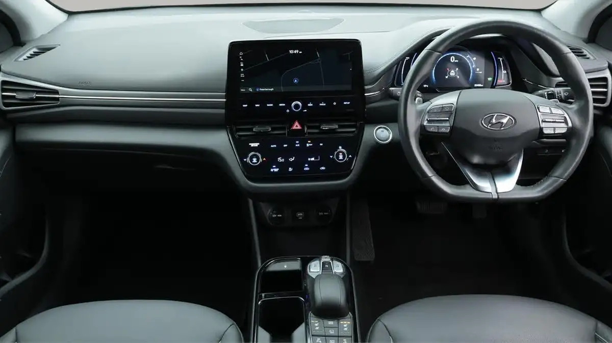 2021-hyundai-ioniq-e-premium-electric-100kw-big-13