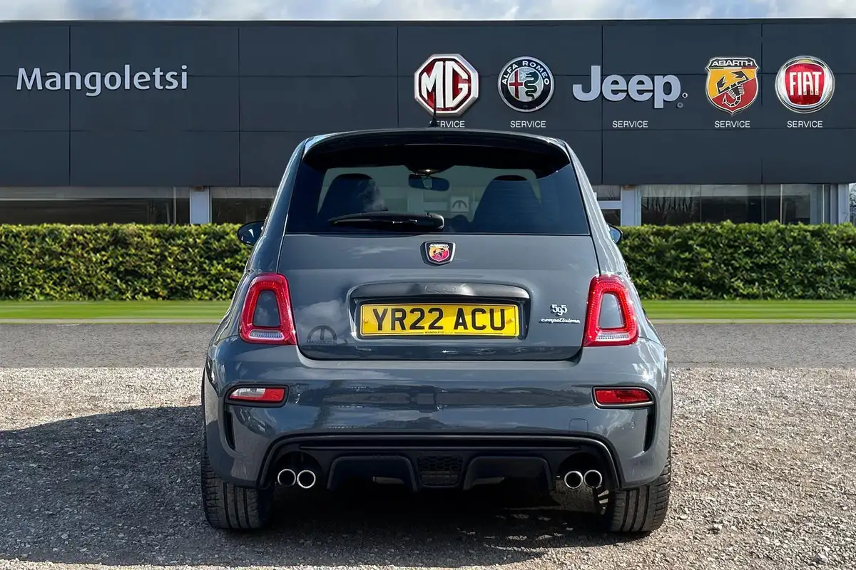 2022-abarth-595-14-tjet-competizione-big-6