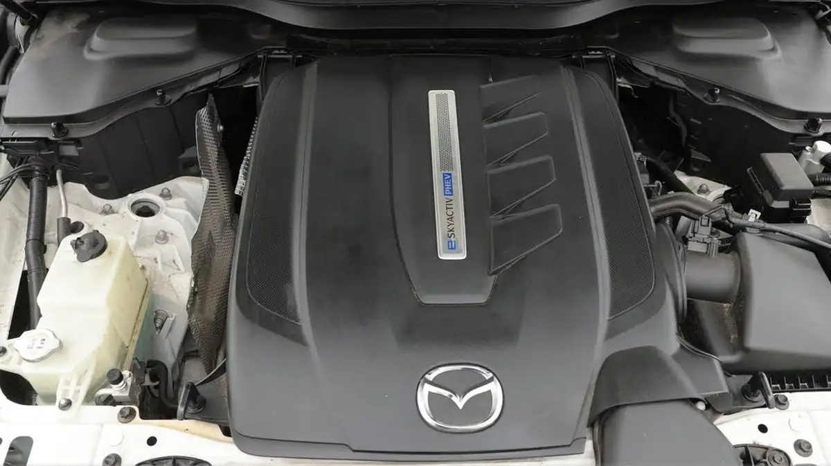 2024-mazda-cx-60-25-e-skyactiv-exclusive-line-big-19
