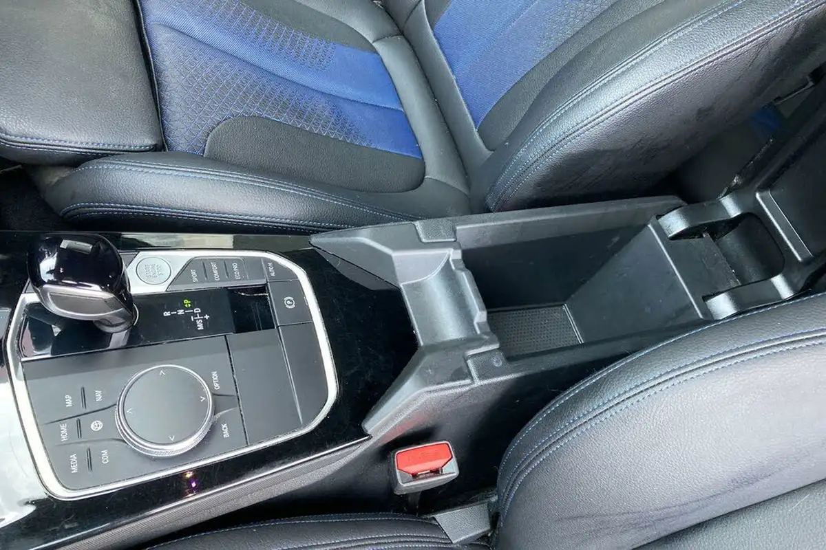 2022-bmw-2-series-15-218i-sport-lcp-coupe-4d-dct-big-15