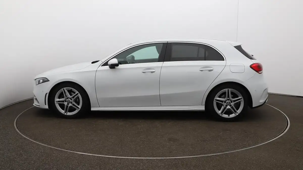2019-mercedes-benz-a-class-13-a200-amg-line-premium-hatchback-5d-big-55