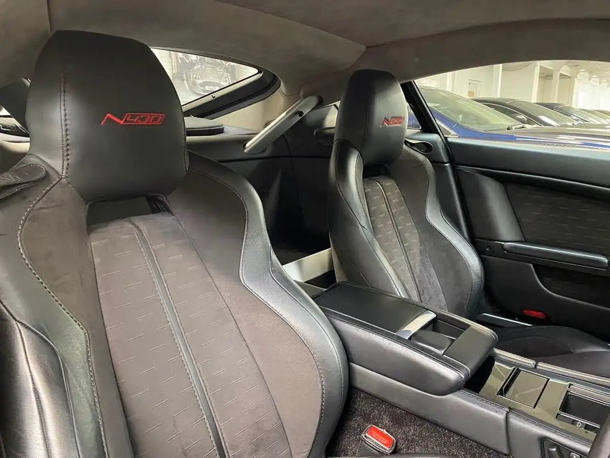 2014-aston-martin-vantage-47-vantage-n430-sportshift-big-8