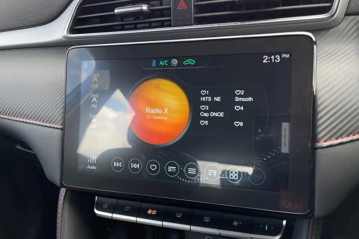 2022-mg-zs-suv-15-vti-tech-excite-big-44