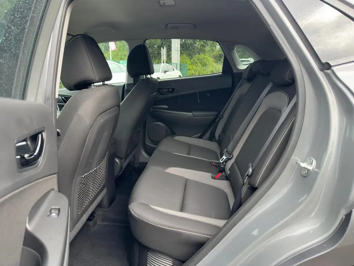 2020-hyundai-kona-16-gdi-premium-big-39