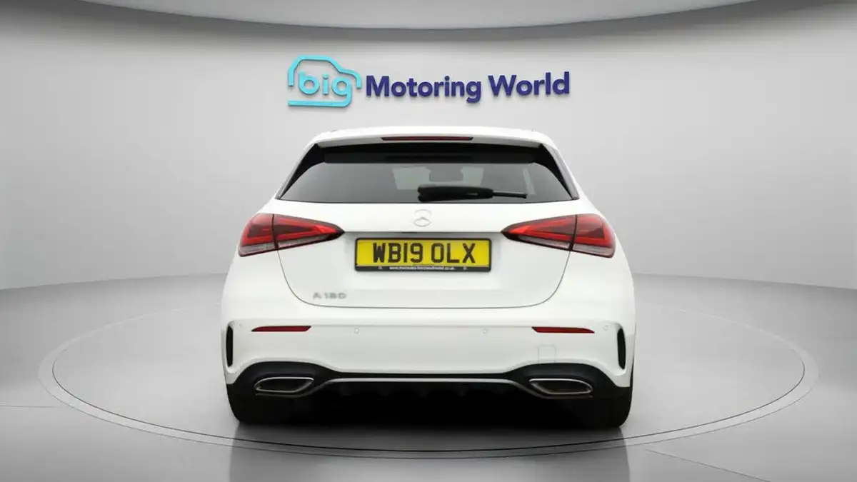 2019-mercedes-benz-a-class-13-a180-amg-line-executive-hatchback-5d-7g-dct-big-6
