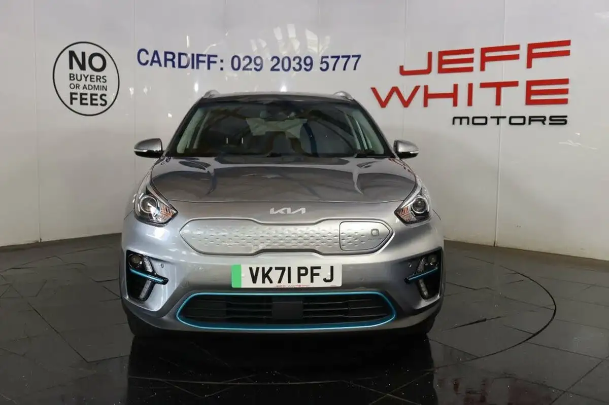 2021-kia-e-niro-ev-3-big-6