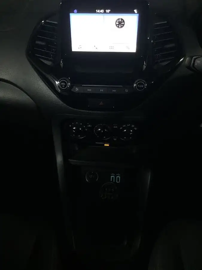 2018-ford-ka-12-ti-vct-zetec-70ps-ss-big-23
