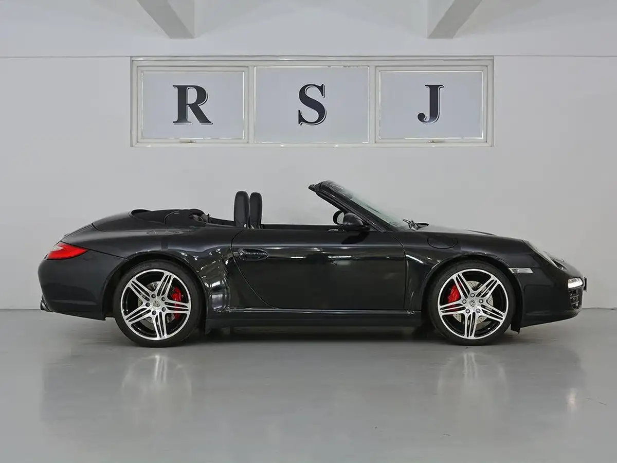 2010-porsche-911-38-carrera-4-s-cabriolet-pdk-big-1
