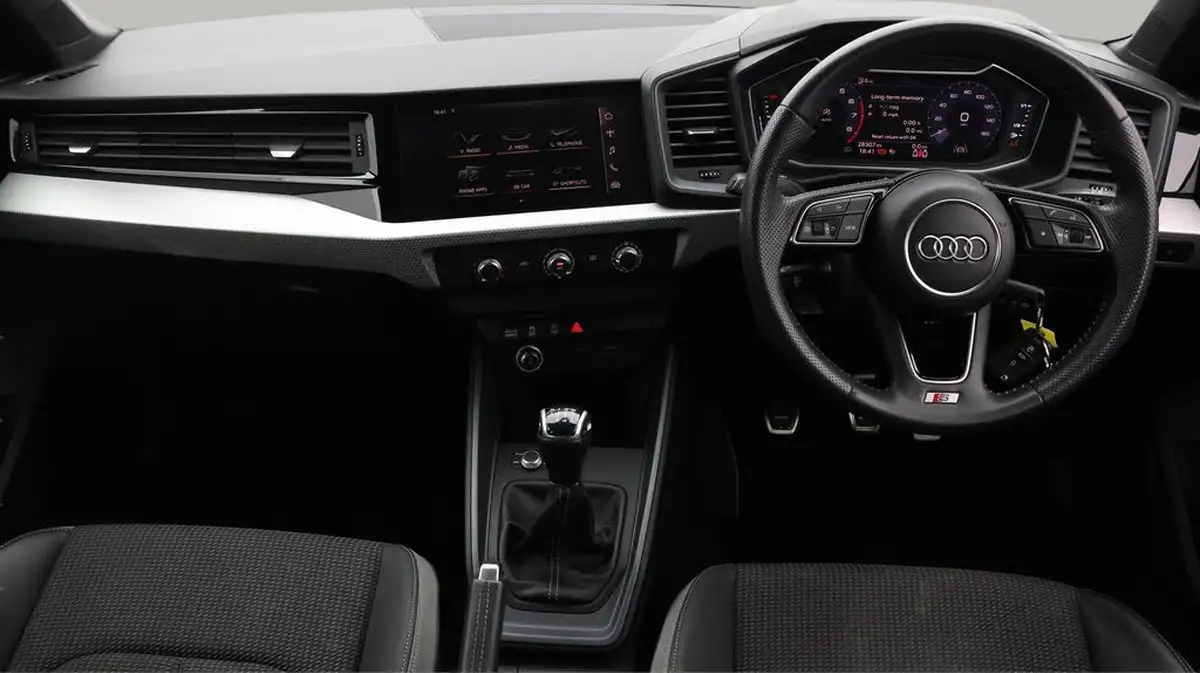 2019-audi-a1-10-30-tfsi-s-line-big-13