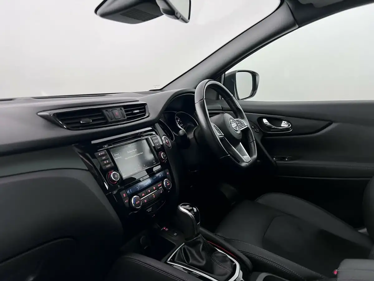 2020-nissan-qashqai-13-dig-t-n-tec-160ps-propilotglass-dct-big-20