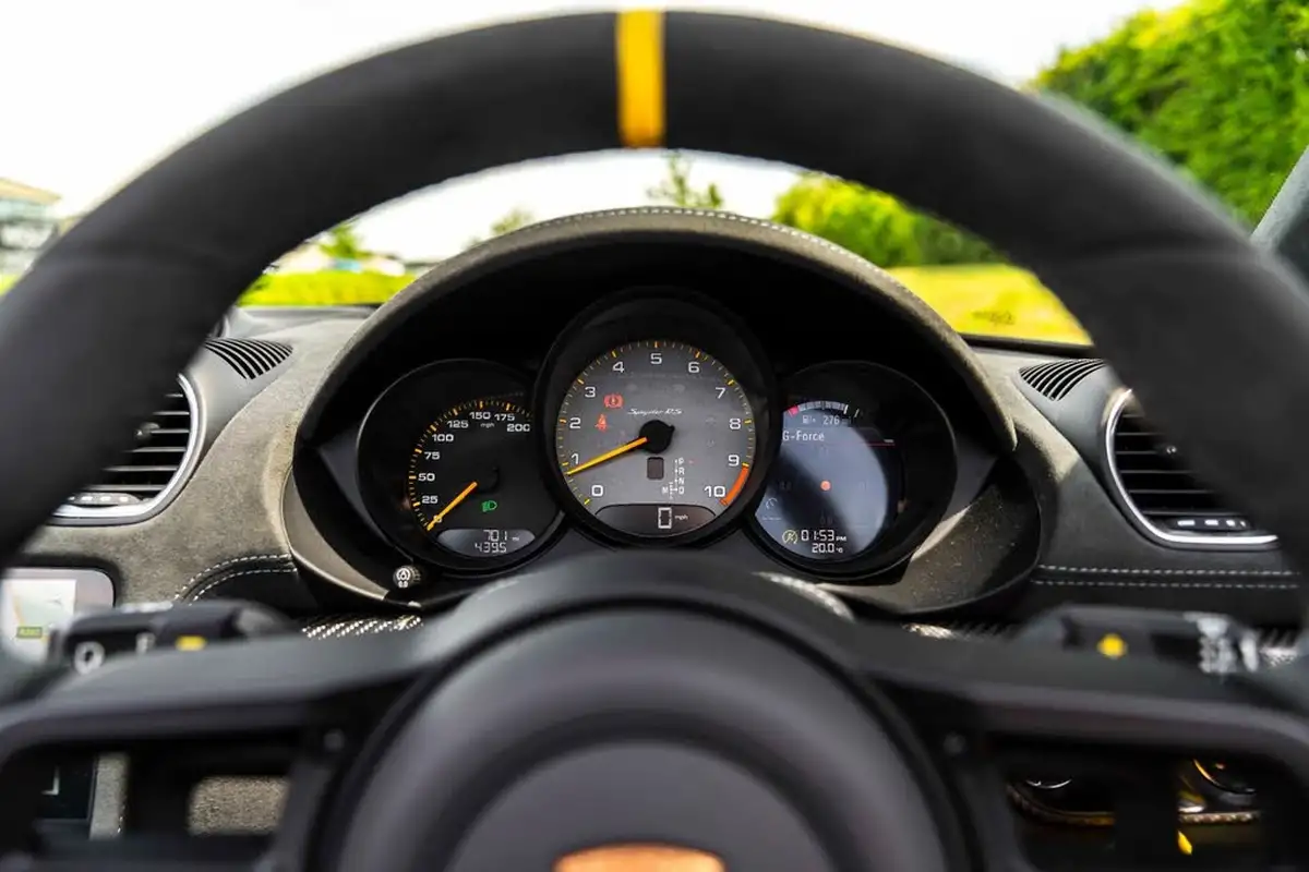 2024-porsche-boxster-718-40-spyder-rs-big-12