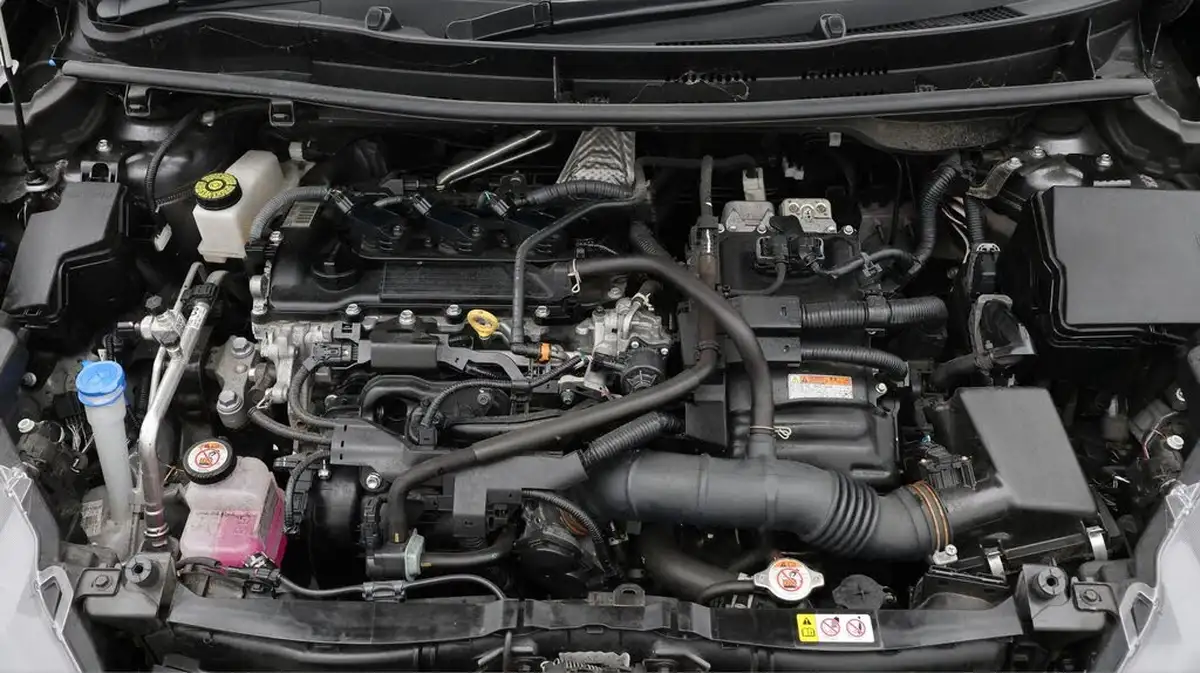 2022-toyota-yaris-15-vvt-i-excel-big-19