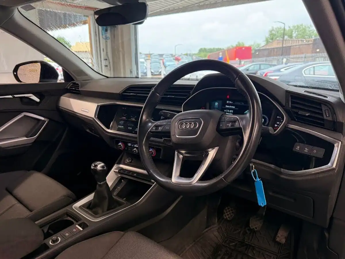 2019-audi-q3-20-35-tdi-sport-station-wagon-quattro-big-19