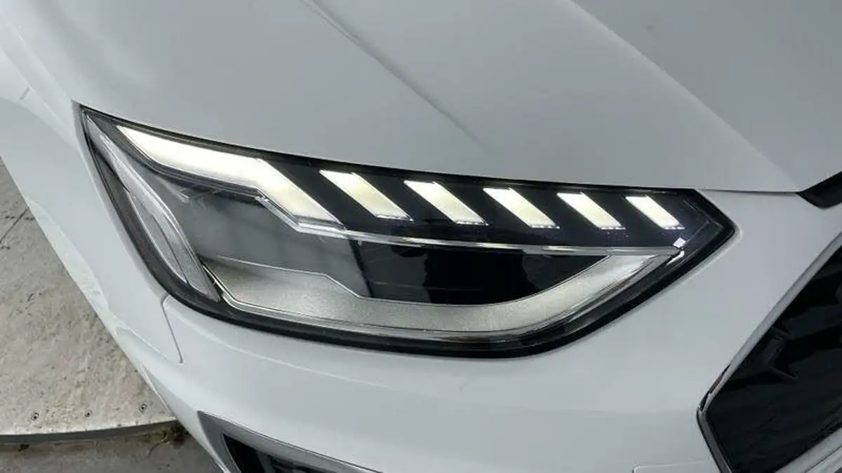 2022-audi-a4-20-35-tfsi-s-line-tronic-big-38