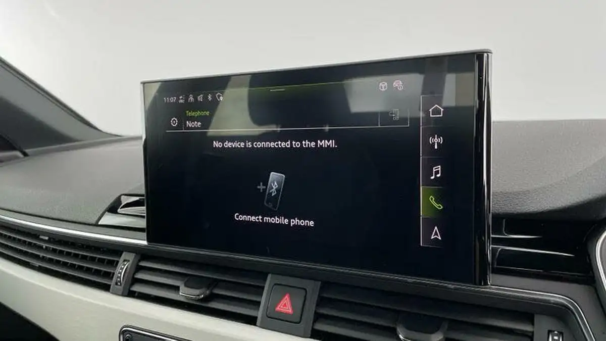 2022-audi-a4-20-35-tfsi-s-line-tronic-big-14