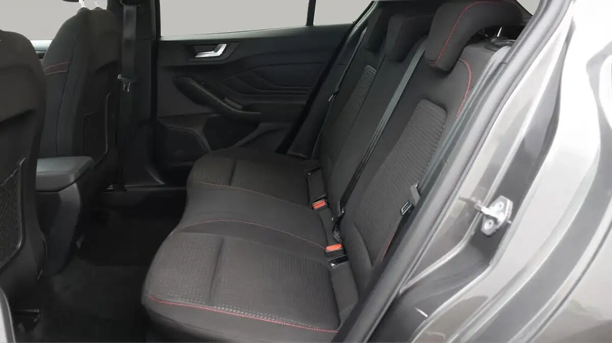 2022-ford-focus-10t-st-line-155ps-hybrid-mhev-hatchback-big-16
