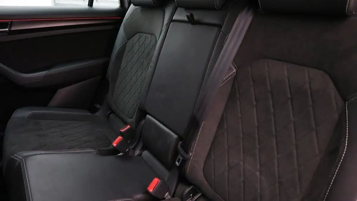 2021-skoda-kodiaq-20tdi-sportline-150ps-dsg-big-6