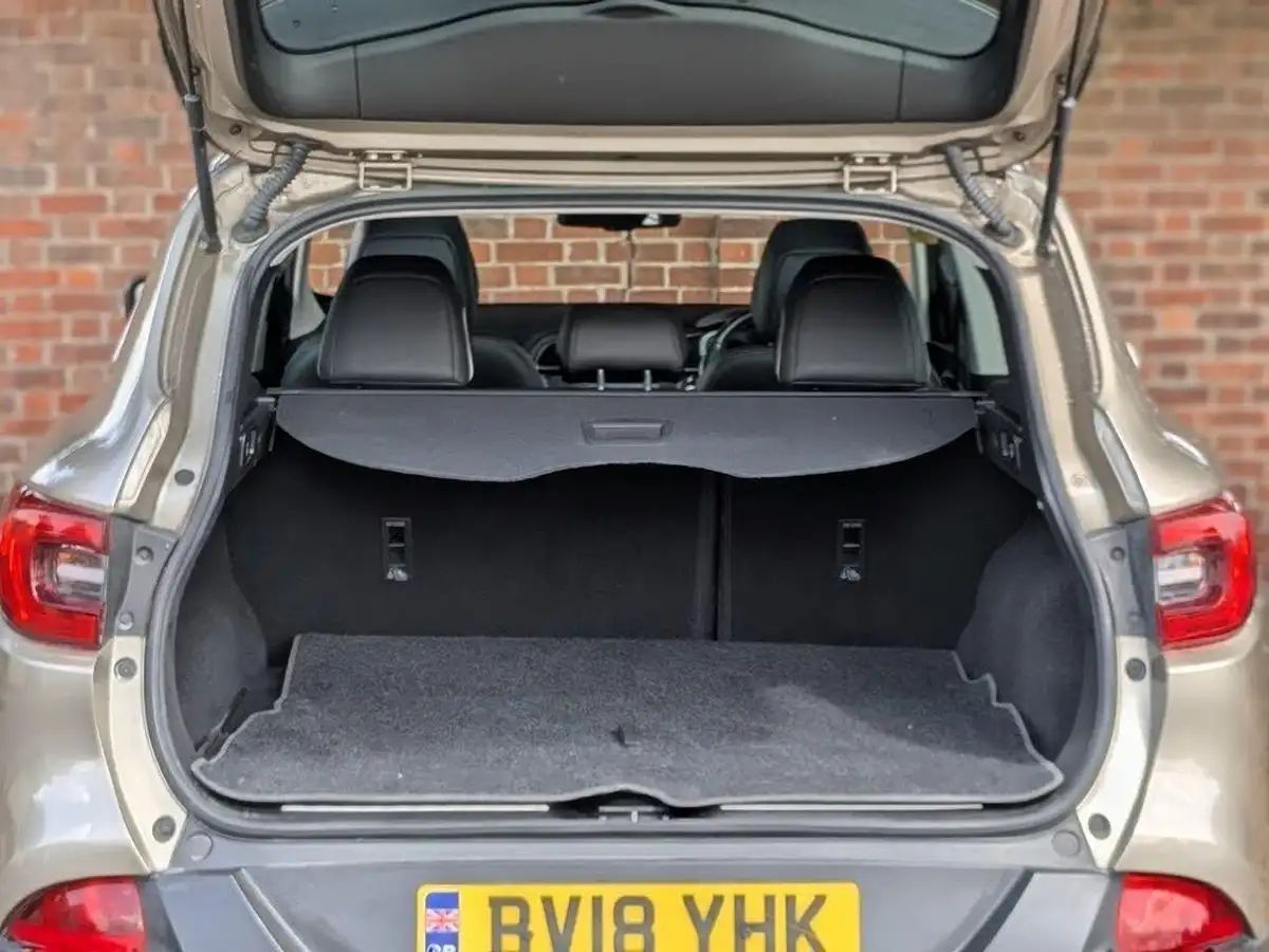 2018-renault-kadjar-12-tce-signature-nav-1197cc-edc-auto-big-23