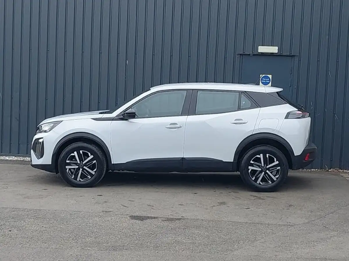 2024-peugeot-2008-suv-12-puretech-active-100ps-big-3
