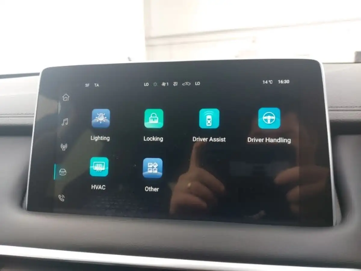 2023-mg-hs-15t-gdi-trophy-258ps-plug-in-hybrid-auto-big-12