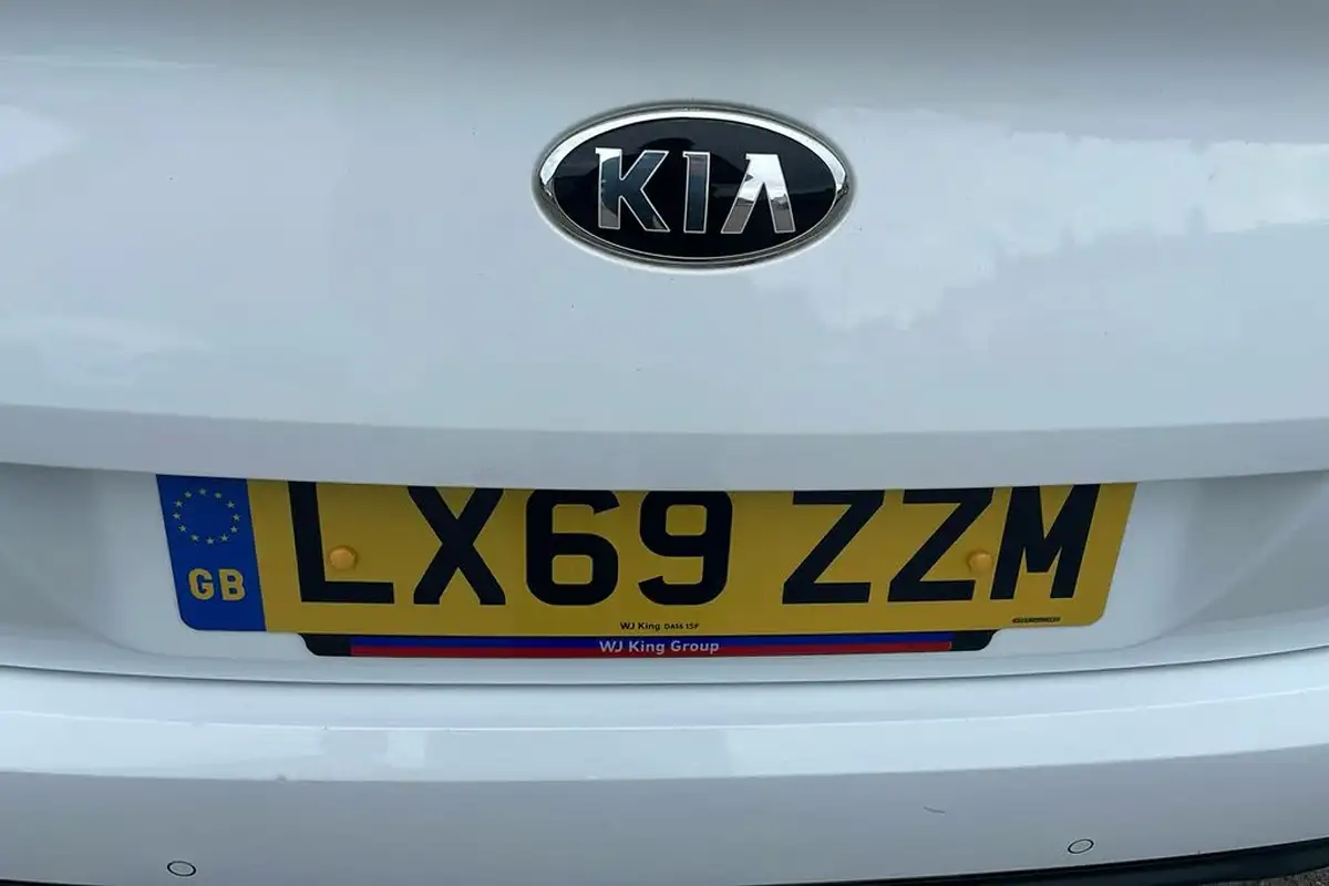 2019-kia-ceed-14-t-gdi-first-edition-sportswagon-dct-big-48