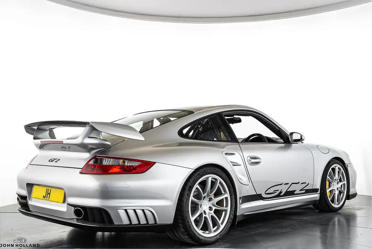 2008-porsche-911-36-gt2-big-8
