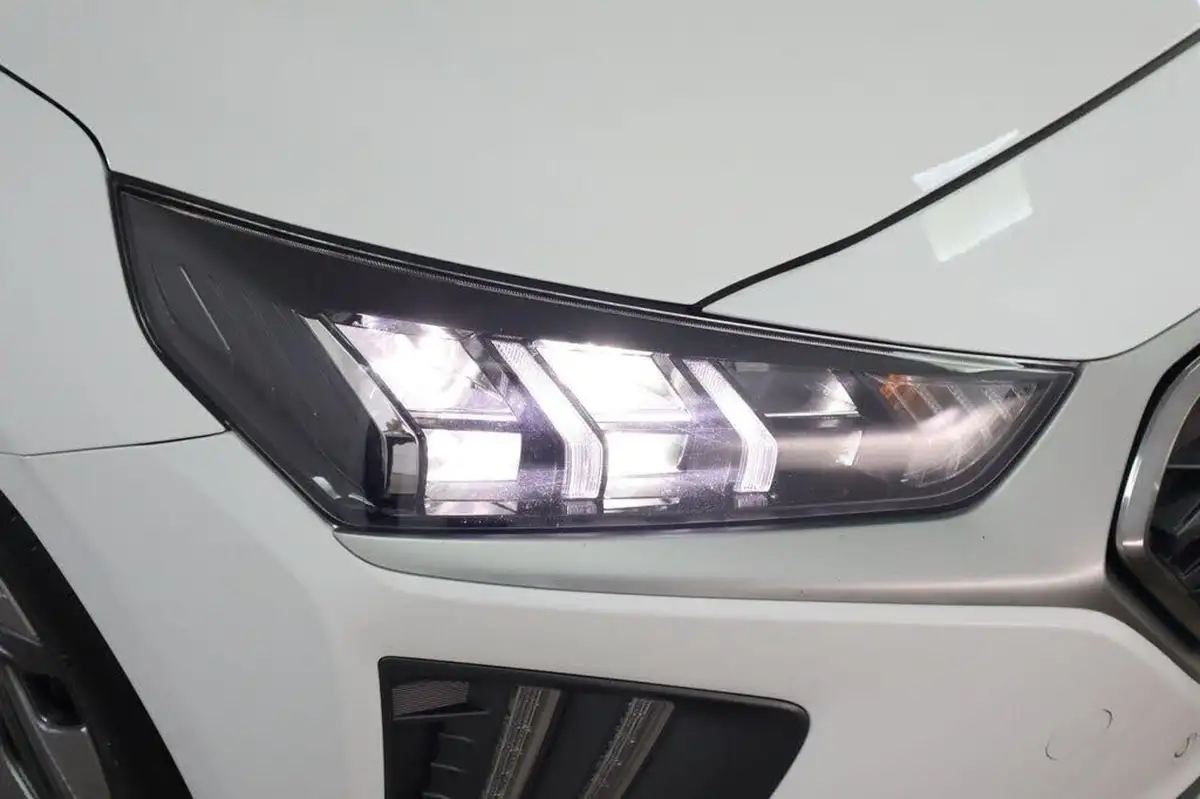 2021-hyundai-ioniq-16-gdi-premium-se-hybrid-big-51