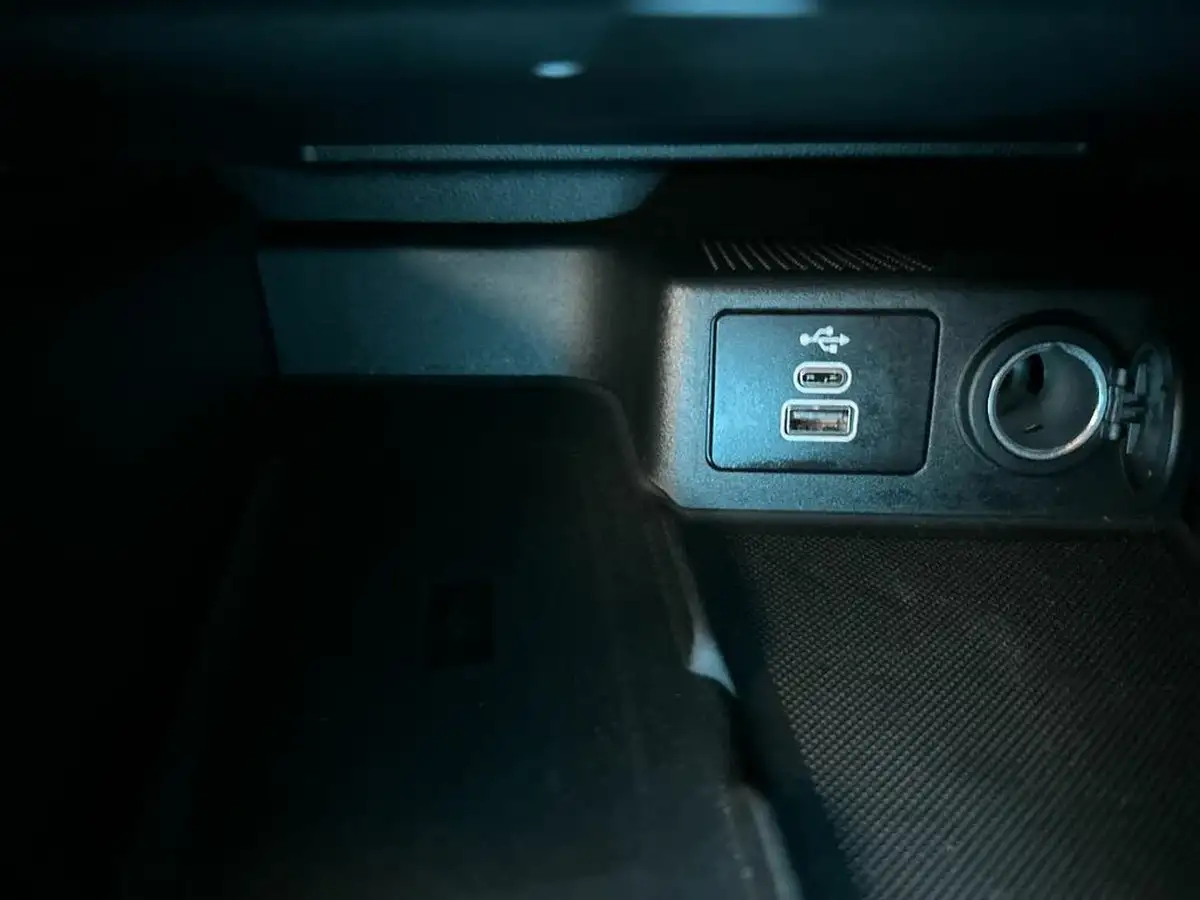 2024-ford-focus-10t-st-line-x-155ps-estate-powershift-big-23