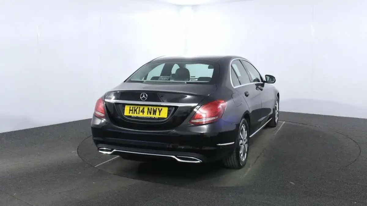 2014-mercedes-benz-c-class-20-c200-sport-saloon-4d-7g-tronic-plus-big-6