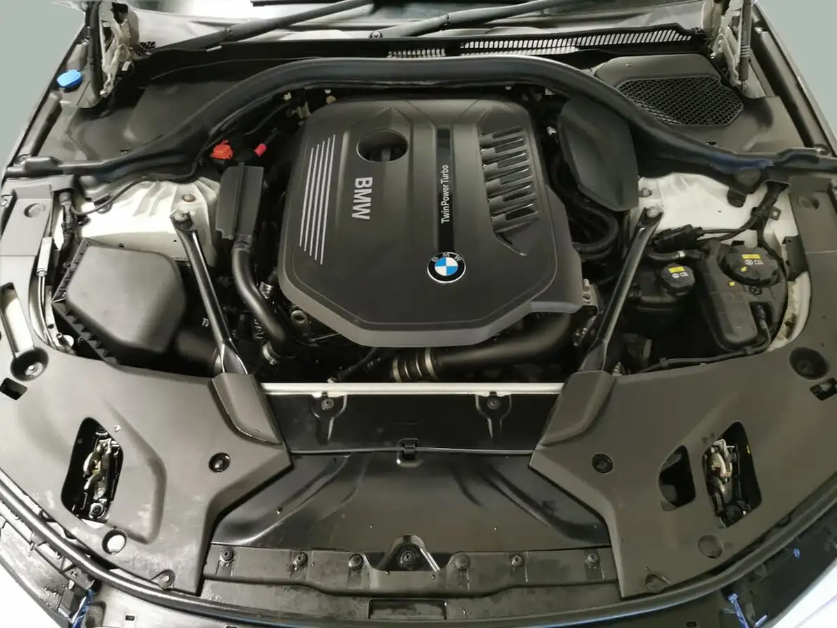 2017-bmw-5-series-30-540i-m-sport-saloon-4d-big-45
