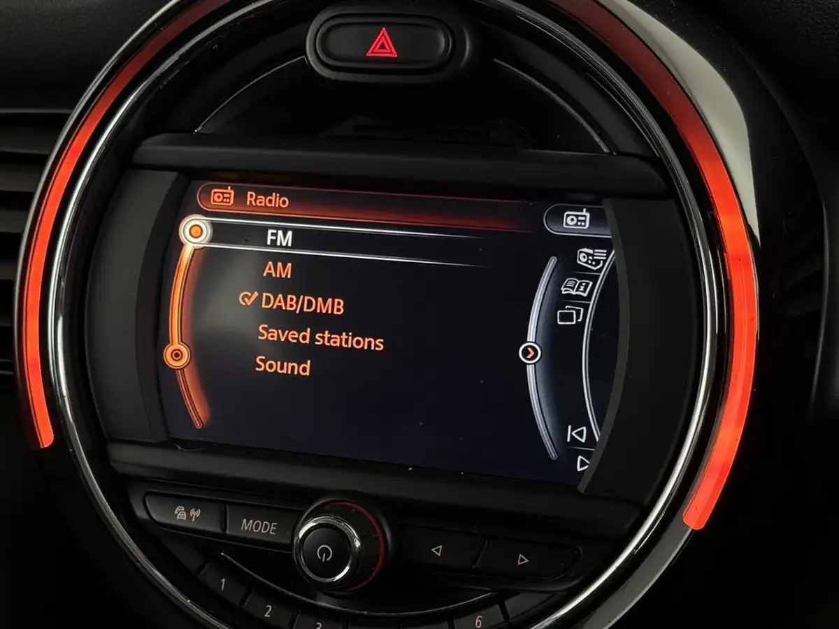 2015-mini-cooper-15-cooper-3d-auto-big-31