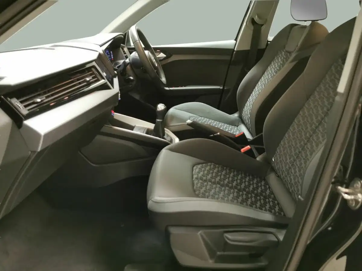 2022-audi-a1-10-25-tfsi-sport-big-3