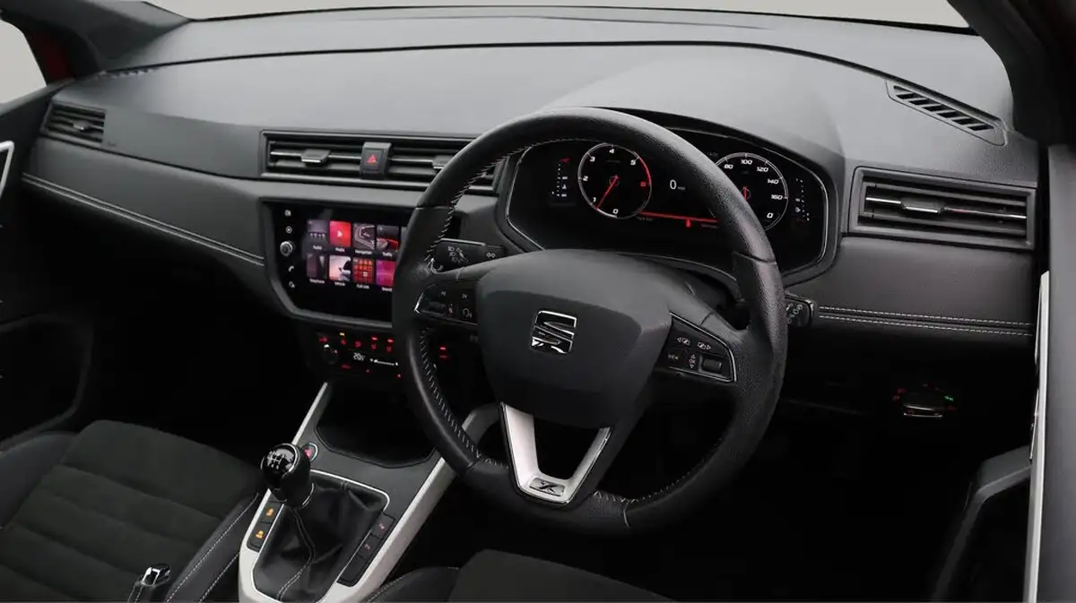 2019-seat-arona-16tdi-xcellence-lux-115ps-ss-big-9
